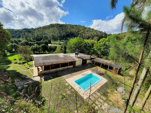Imagem 4 de 30 de (24.000 M²) Belo Sitio À Venda Em Juquitiba/sp, Com Lago, Piscina, Salão De Festas E Trilhas Para Caminhar E Contemplar A Natureza. - 89 - 70390936
