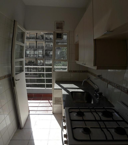 Departamento En Duplex Con Importante Balcón - Las Cañitas - Blvd Chenaut 1700