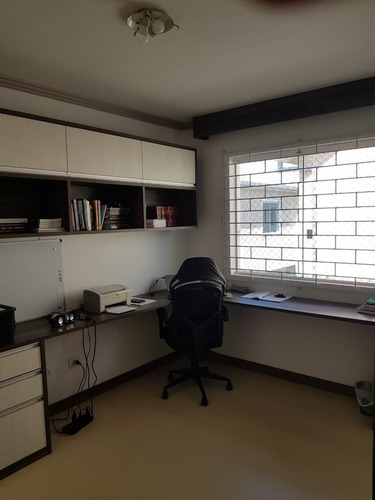 Imagem 25 de 30 de Sobrado A Venda Com 3 Quartos, Sendo Um Suíte - R$480.000,00 - Boqueirão!! - 99863