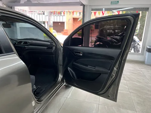 Suzuki Swift Dziere Mt 2023