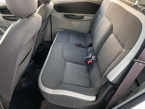 Imagem 5 de 14 de Chevrolet Spin 1.8 Lt 8v Flex 4p Automático