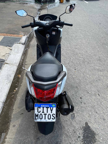 Imagem 4 de 5 de Yamaha Nmax 160