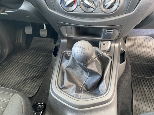 Nissan Frontier 2.3t S 4x4 Mt L22