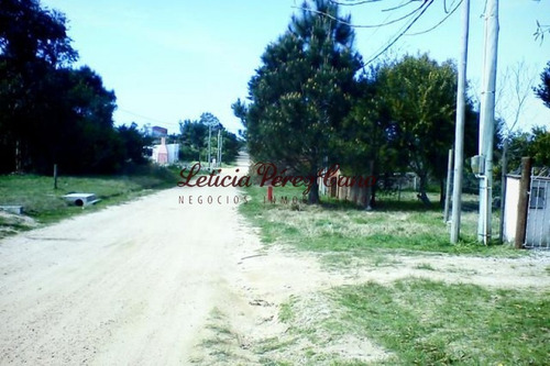 Venta De Casa En Balneario Buenos Aires, 3 Dormitorios - Ref: 15813