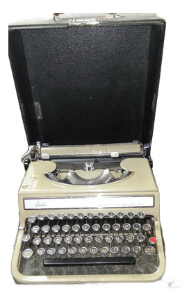 Maquina De Escribir Olivetti Studio Made In Italy#220- 044 (Usado)