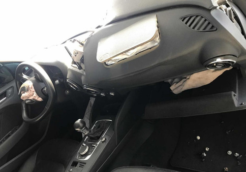 Imagem 5 de 8 de Audi A3 Lm 2015 - Sucata Motor Peças Acessórios