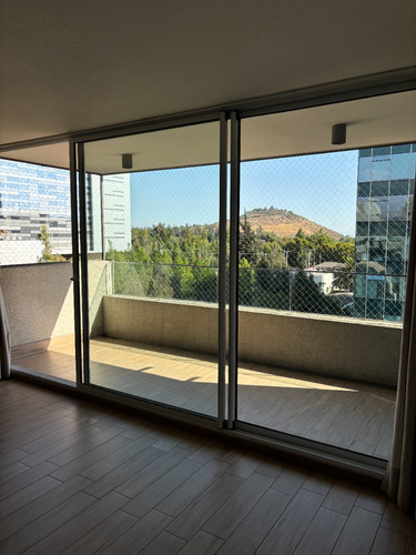 Departamento En Av. Las Condes Cerca De Clinica Las Condes