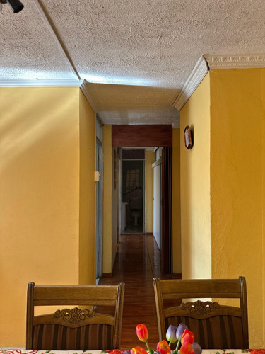 Bello Departamento Villa Portales Con Vista A La Cordillera