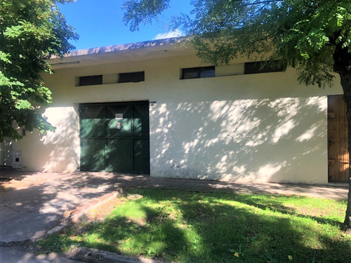 Imagen 2 de 7 de Gran Lote Propio - Barrio Don Bosco // Virrey Cisneros 467