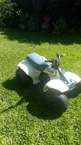 Imagen 3 de 7 de Suzuki Lt 50