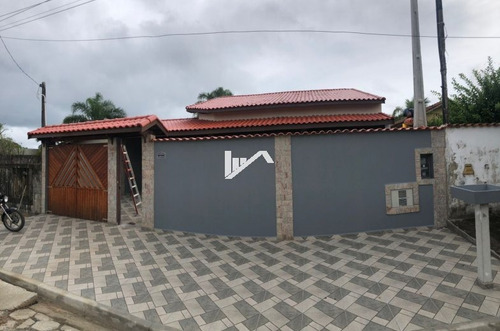 Imagem 6 de 14 de Linda Casa Com Piscina À Venda Na Praia De Itanhaém