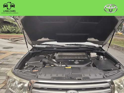 Toyota Land Cruiser Lc200 Sahara V8 Blindaje Nivel 2+