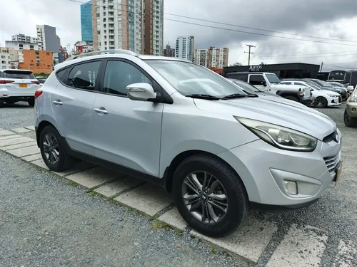 Hyundai TUCSON IX-35 2.0l 164 hp 4x2