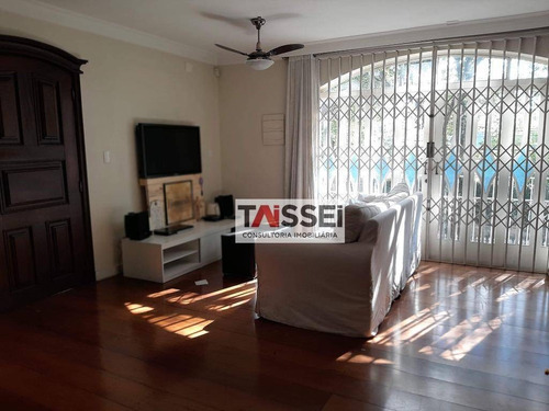 Sobrado 275m², 03 Dormitórios, 01 Suíte, 04 Vagas - Ca0074
