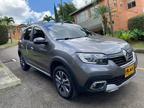 Renault Stepway 1.6 Intens Cvt