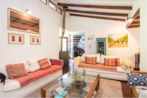 Casa 7d - 4b Calle Irlanda En Las Condes.