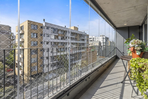 Departamento En Venta De 2 Dorm. En Providencia