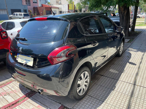 Imagen 13 de 23 de Peugeot 208 2017 1.6 Active