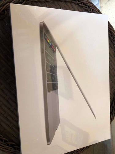 Imagem 1 de 3 de Macbook Pro 13 I7 16gb Ssd 512gb