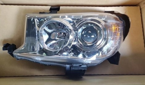 Faro Delantero Izquierdo Toyota Fortuner 09-11 Depo