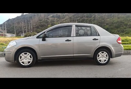 Nissan Tidda