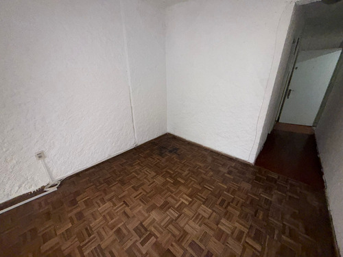 Alquiler Monoamb. Soriano 1238/103 Al Frente, Dividido, Coci