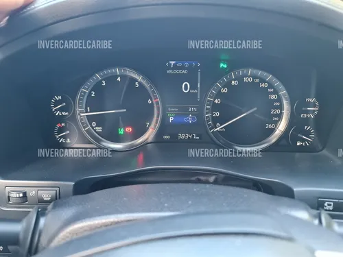 Lexus LX 5.7 570