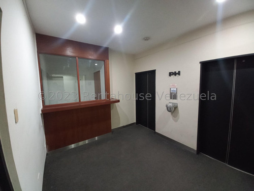 Edificio Comercial En Venta Las Mercedes