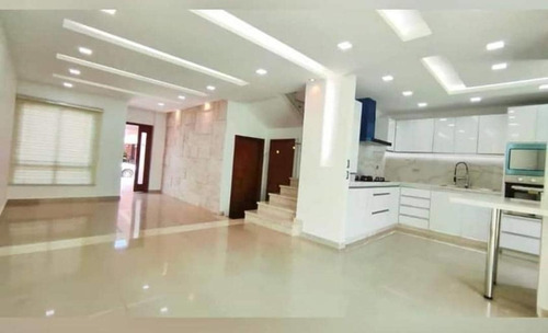Imagen 5 de 14 de Tohwhouse En Venta Mañongo Bonaventura Home Ga Vip