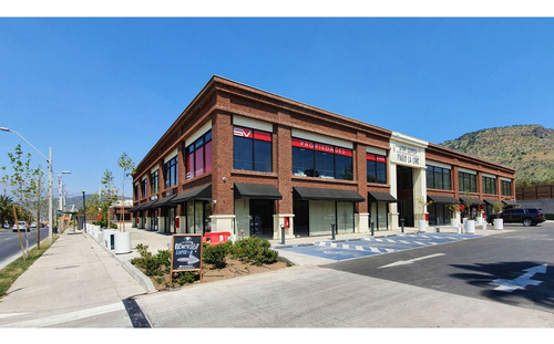 Arriendo Local Comercial 117,49 M2, Strip Center, La Dehesa