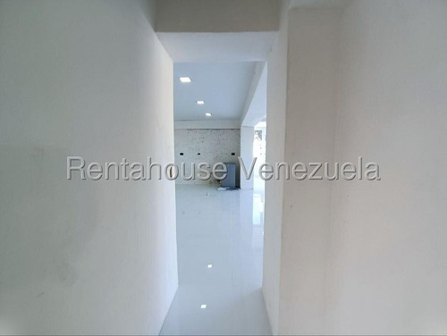 Nl Hermoso Apartamento Ph En Venta En Bosque De La Lagunita 25-15794 Yg