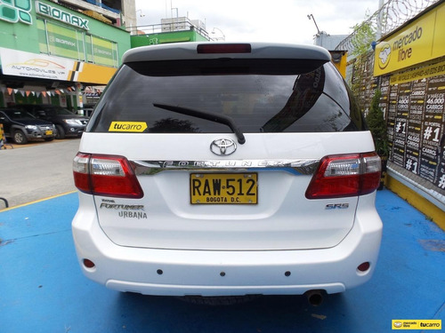 Imagen 6 de 15 de Toyota Fortuner