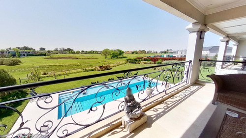 Venta Casa De 6 Ambientes Con Pileta En Haras Santa Maria