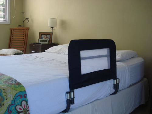 Imagen 2 de 5 de Baransik - Baranda Para Cama Adultos Chica Acolchonada