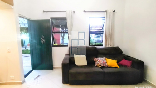 Vendo Casa Condomínio Com 3 Quartos (1 Suíte) E 108m2 Bosque