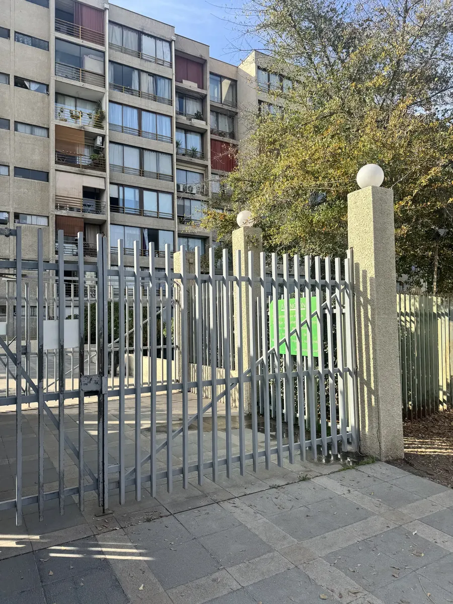 Imagen 2 de 7 de Departamento 2d 2b 2bodegas 75 Mts2 Vende Dueño Sin Comisión