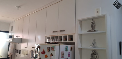Apartamento Quarto E Sala, Decorado, Armários, 1 Vaga De Garagem - Ap00641
