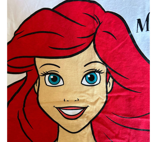 Playera La Sirenita Disney Talla S Oversized Blanca Mujer (Usado)