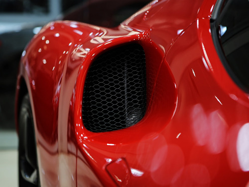 Ferrari 296 GTB 3.0 V6 TURBO PHEV F1-DCT