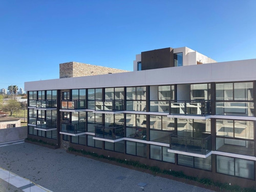 Imagen 1 de 7 de Oportunidad - Apartamentos Desde 1 Dormitorio. Maldonado A Partir De U$s75000