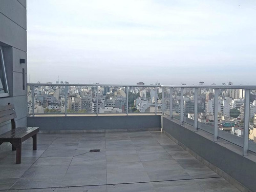 Torre Metropolitan: Impecable 3 Ambientes 69m2 C/ Cochera