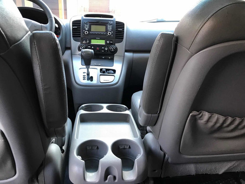 Kia Carnival 2.9 Crdi Ex 2010