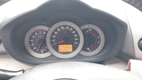 Toyota RAV4 2.4 4x4 At