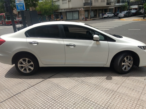 Honda Civic 1.8 Exs At 140cv 2014