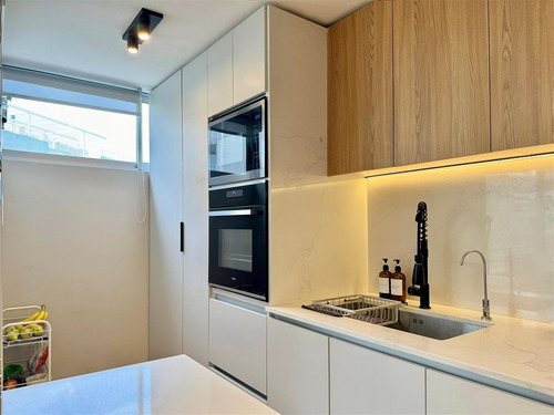 Departamento Remodelado , Providencia Metro Los Leones