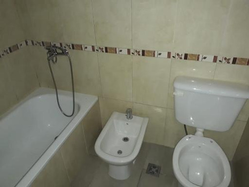 Monoambiente Venta 35 Mts 2 Al Contra-frente - La Plata