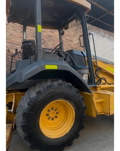 Retroexcavadora John Deere