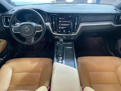 Volvo S60 2.0 T4 MOMENTUM GASOLINA 4P AUTOMÁTICO