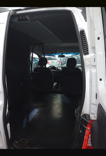 Peugeot Partner 2015 1.4 Furgon Presence Aa