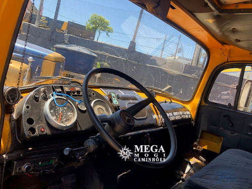 Mb 1313 Truck Baú 8m
